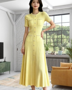 Elegant long spring and summer single-breasted dress