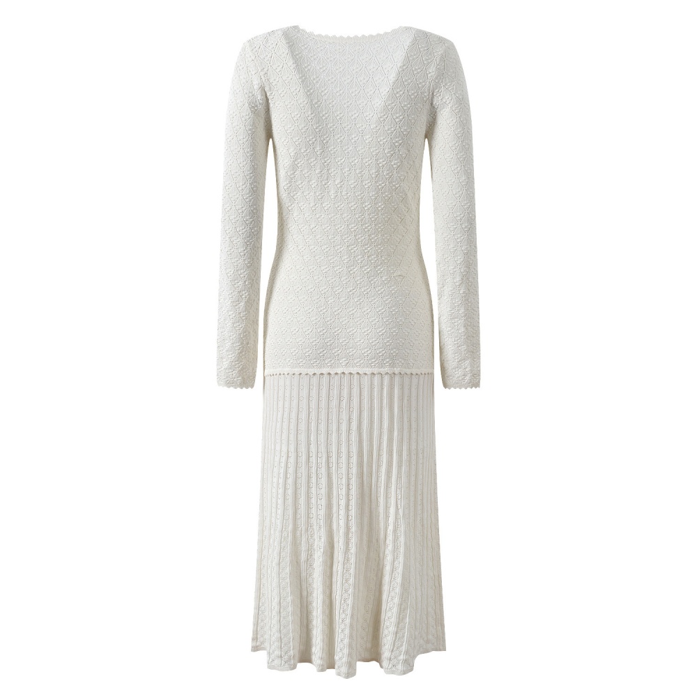 Long sleeve autumn and winter crochet dress for women