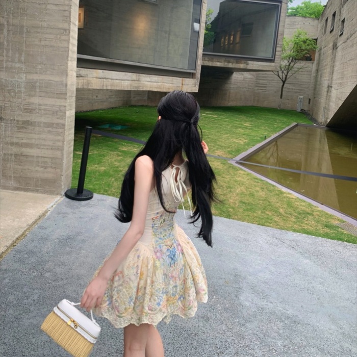Pinched waist summer vacation halter dress for women