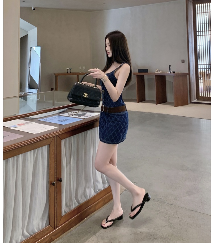 Slim enticement plaid T-back denim sling dress