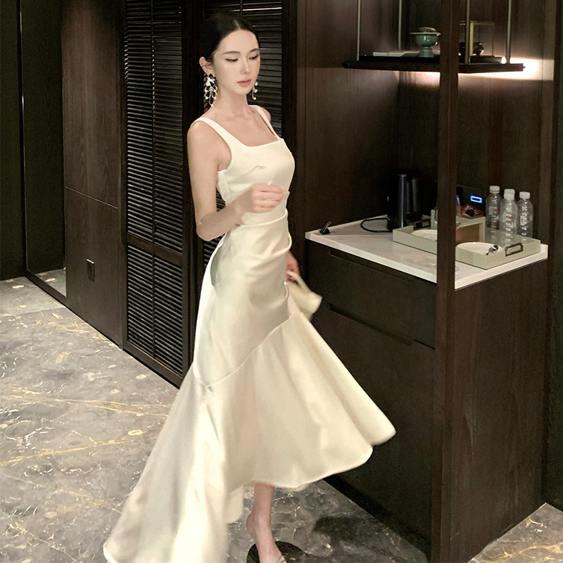 Summer sling white long dress mermaid slim satin dress