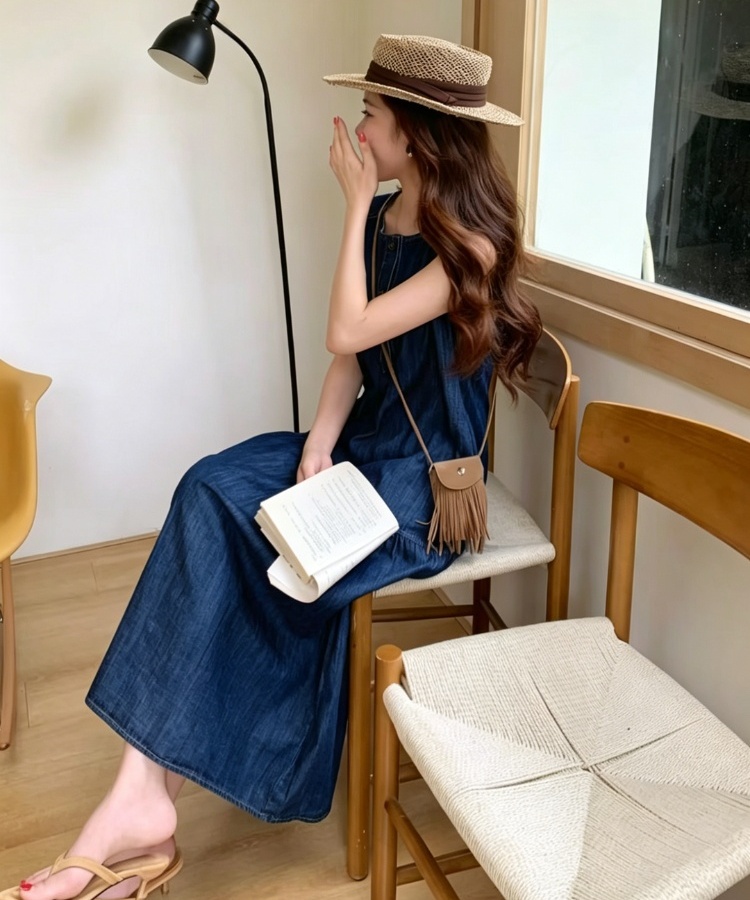 Sleeveless vacation dress temperament long dress for women
