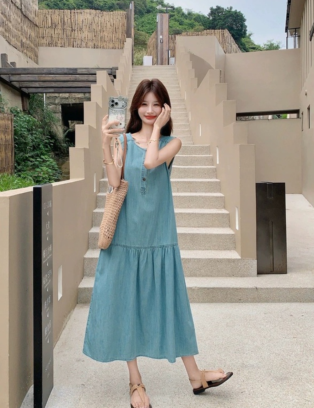 Sleeveless vacation dress temperament long dress for women