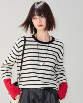 Pullover stripe T-shirt round neck tops for women