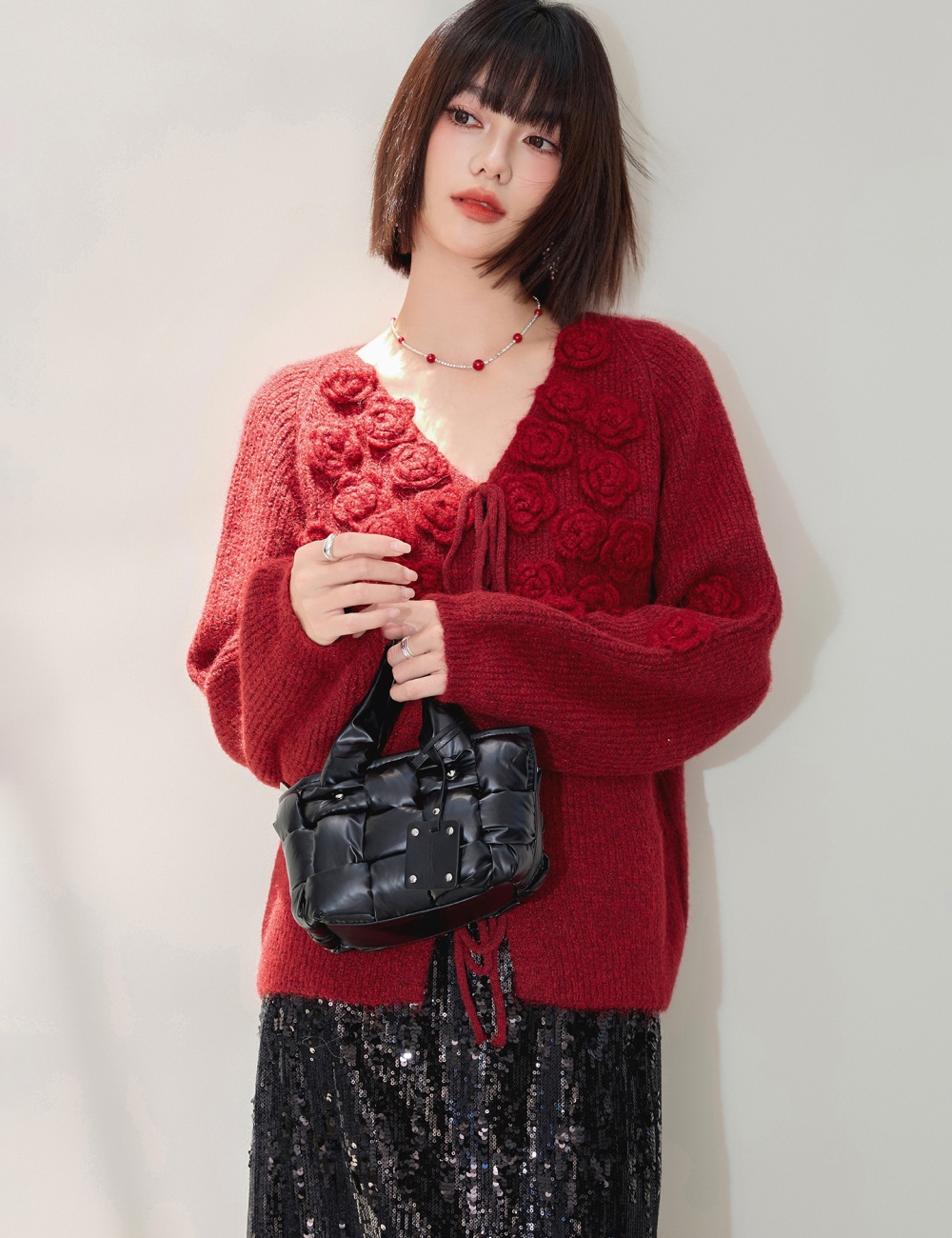 Knitted V-neck rose tops stereoscopic frenum cardigan
