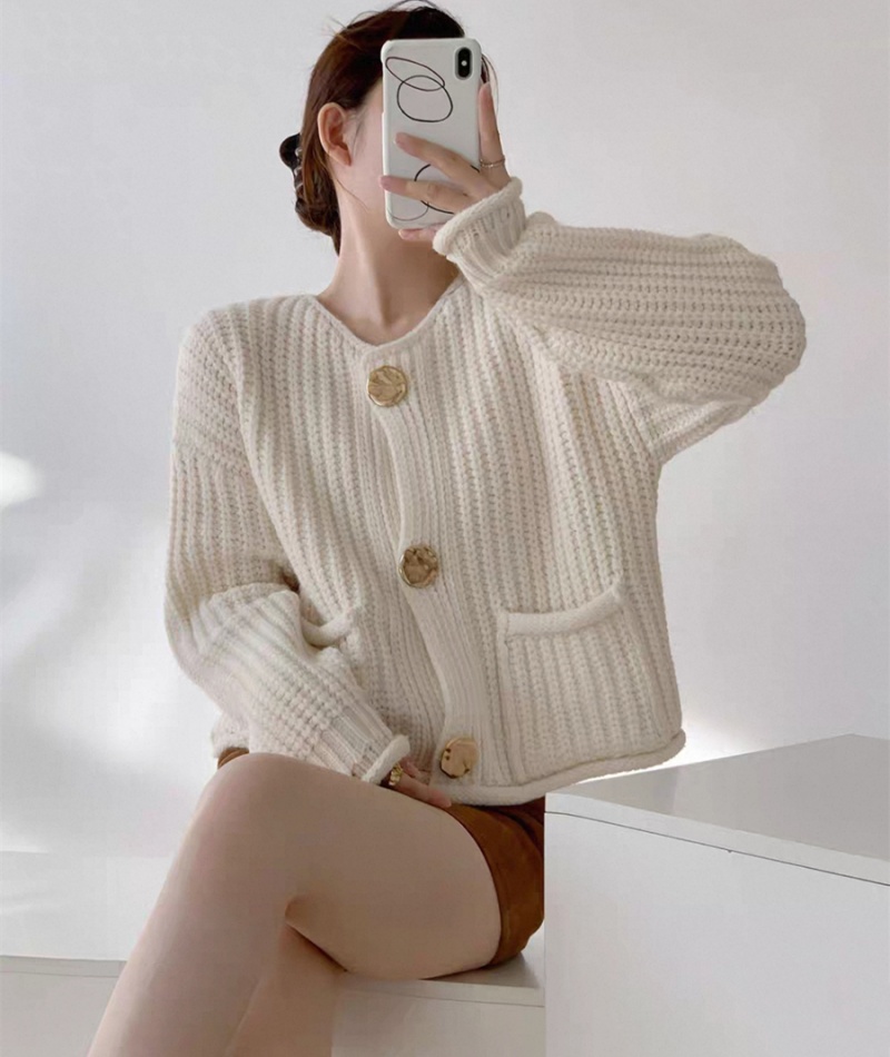Show high knitted sweater short cardigan