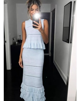 Knitted short skirt slim vest a set for women
