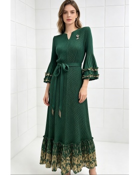 Loose pinched waist fold big skirt trumpet sleeves dress