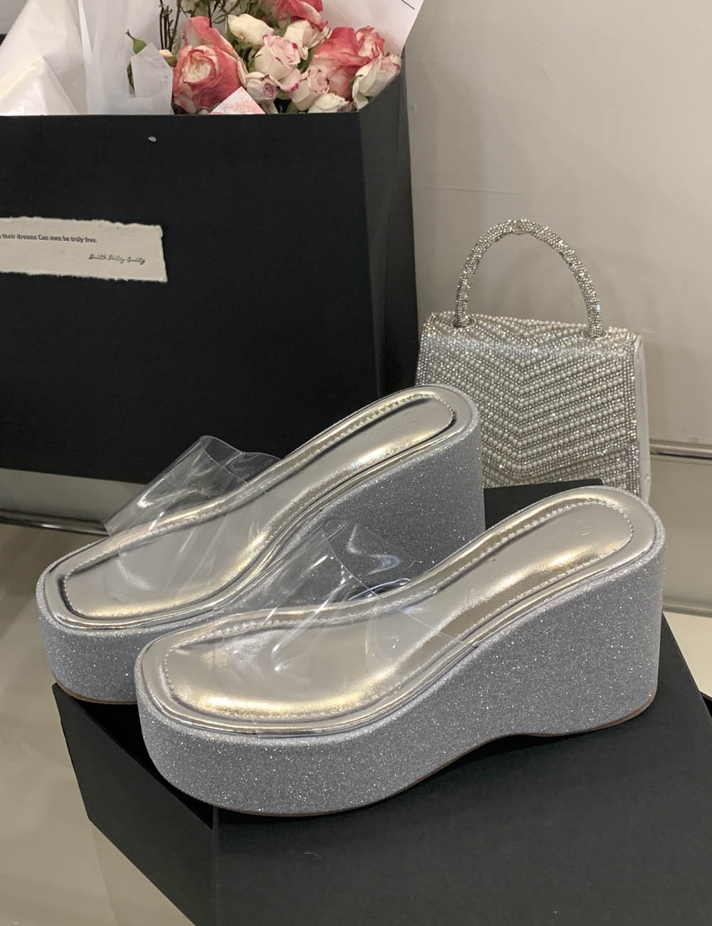 Transparent summer wears outside slippers for women