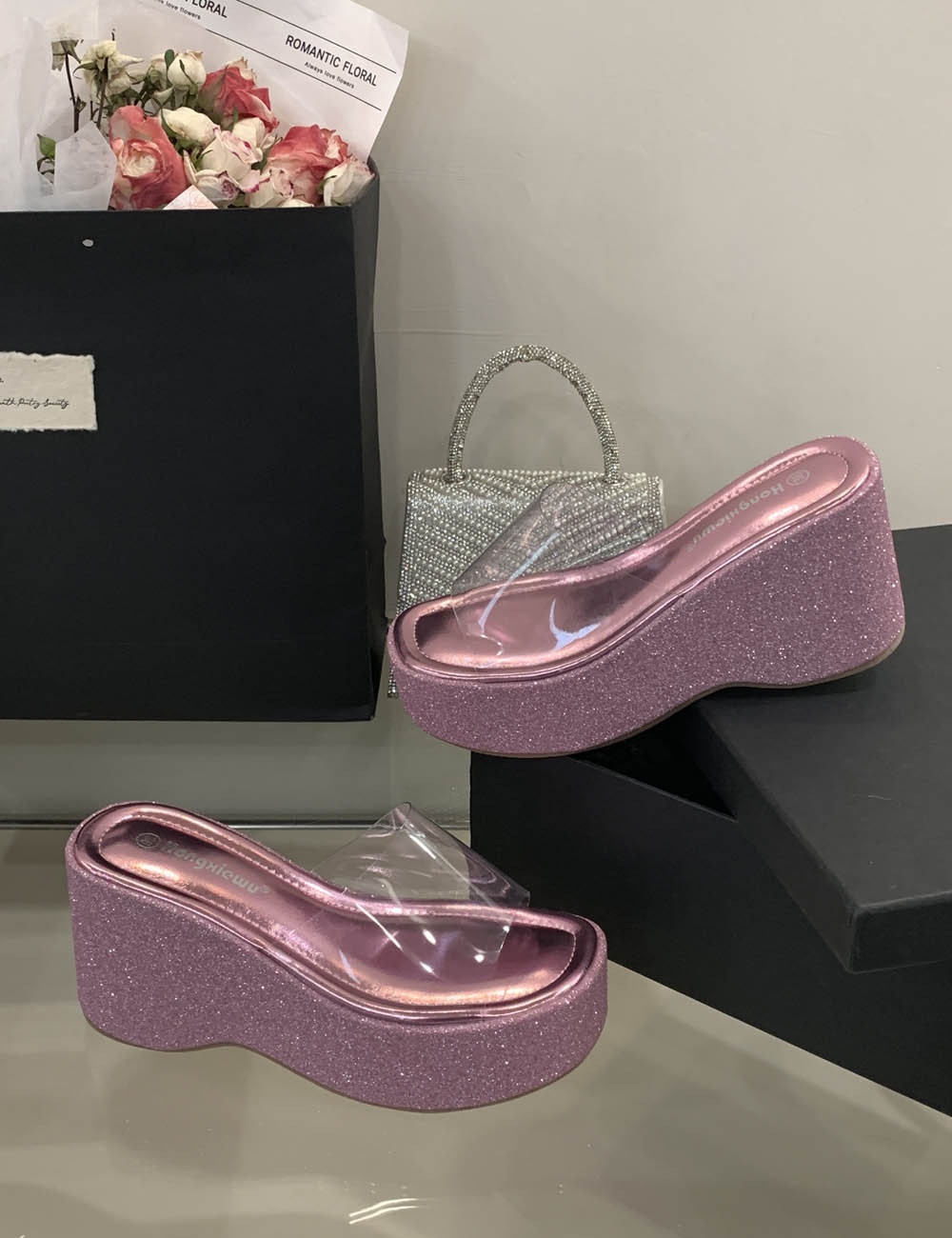 Transparent summer wears outside slippers for women