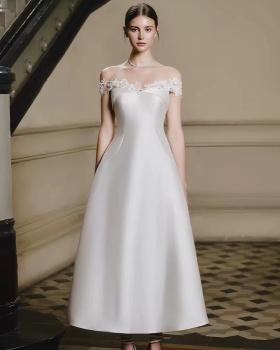 Flat shoulder temperament dress flowers elegant formal dress