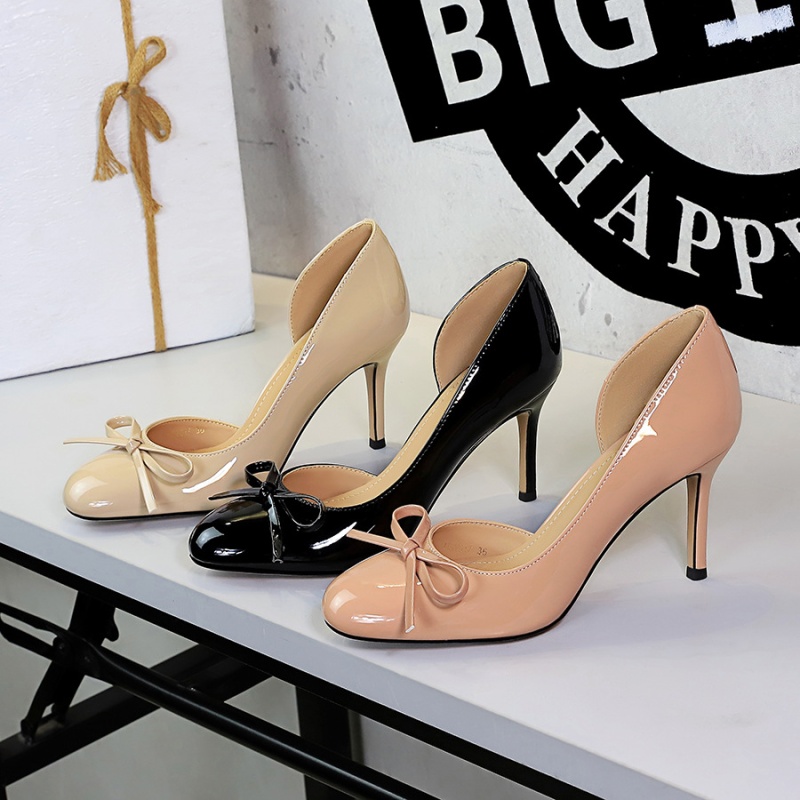 Hollow low France style stilettos sweet bow decoration lazy shoes