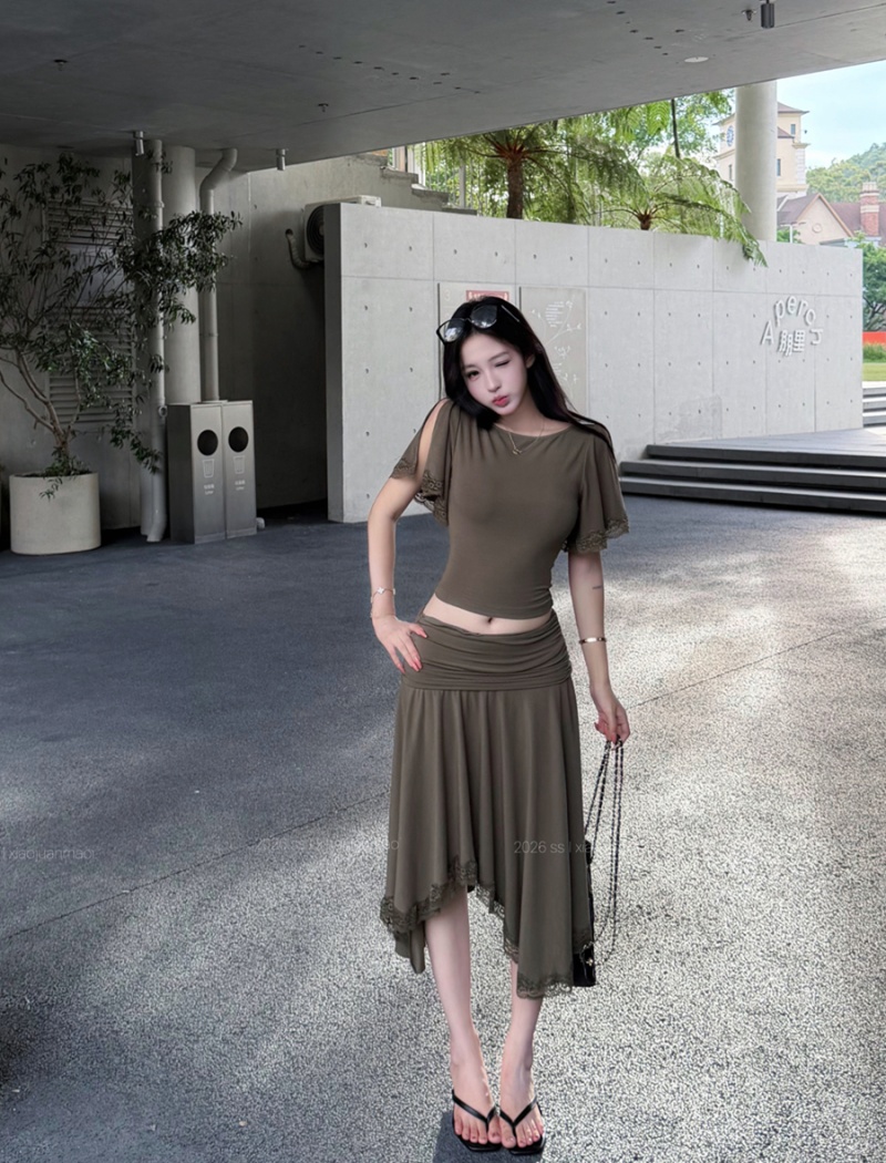 Retro irregular T-shirt slim summer skirt a set for women