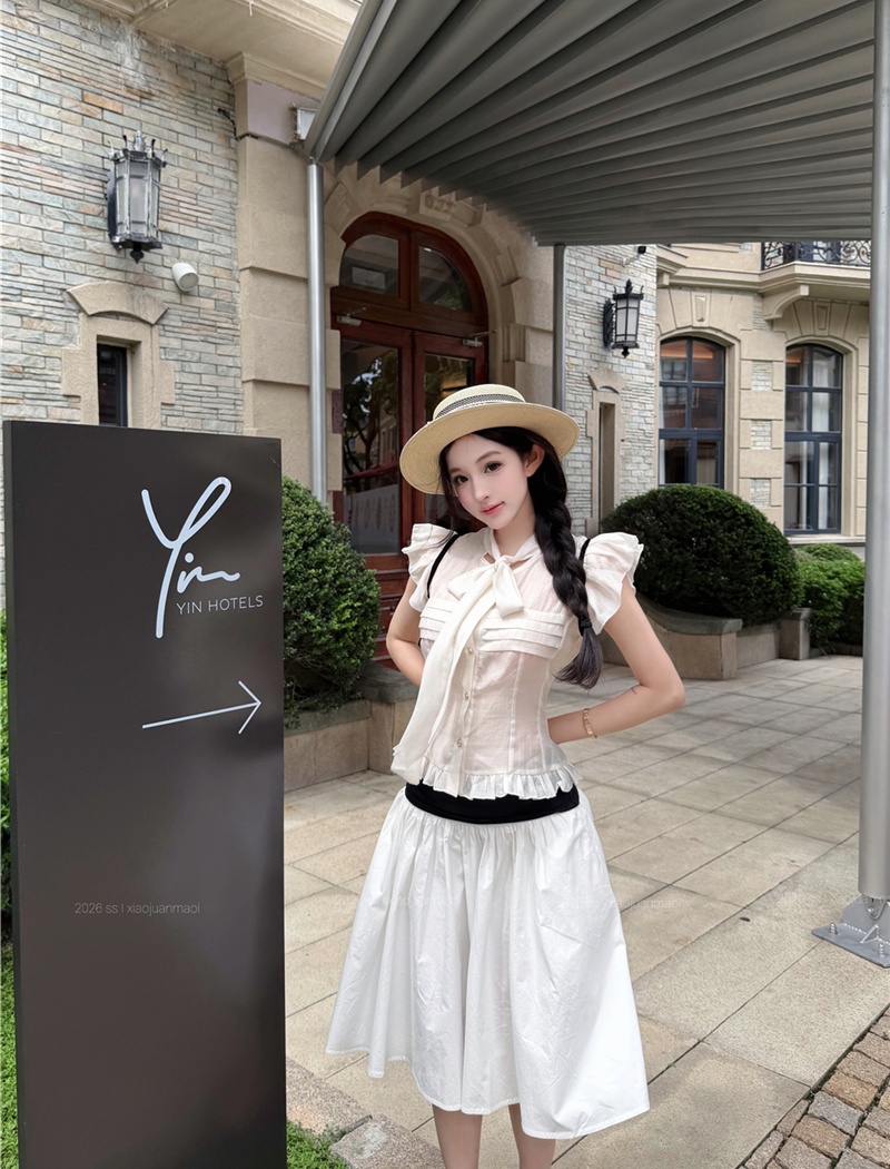 Black-white summer skirt wide waist tops a set for women