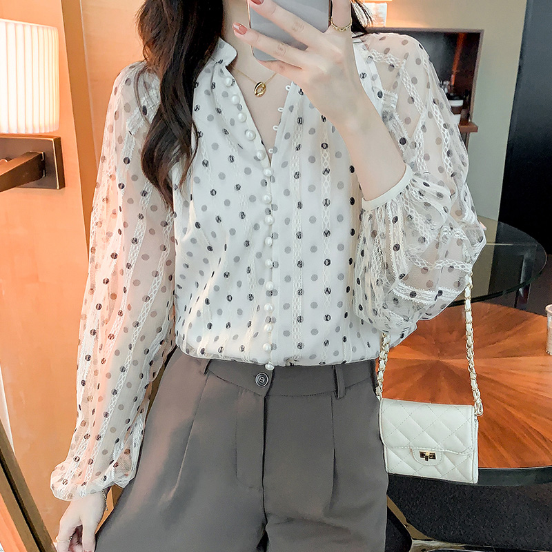 Gauze splice long sleeve autumn V-neck shirt for women