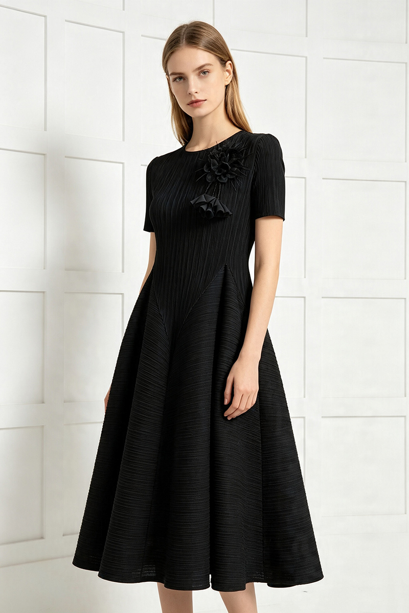 Loose fold fashion simple elegant disk flowers dress