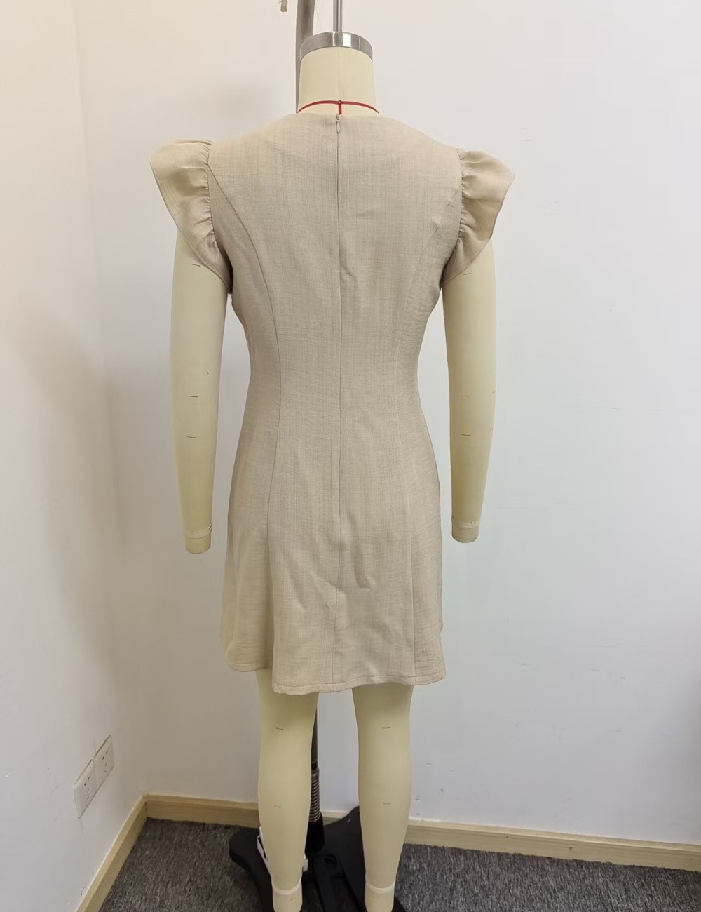 Boats sleeve metal buckles fashion short V-neck dress