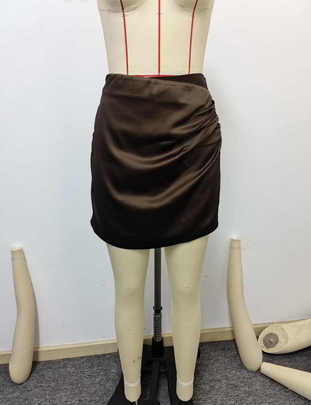 A-line fashion satin short elegant pure skirt