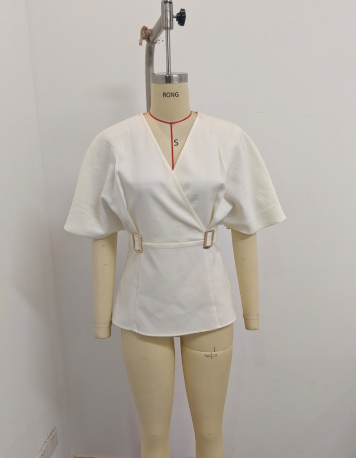 Bat sleeve all-match V-neck fashion shirt