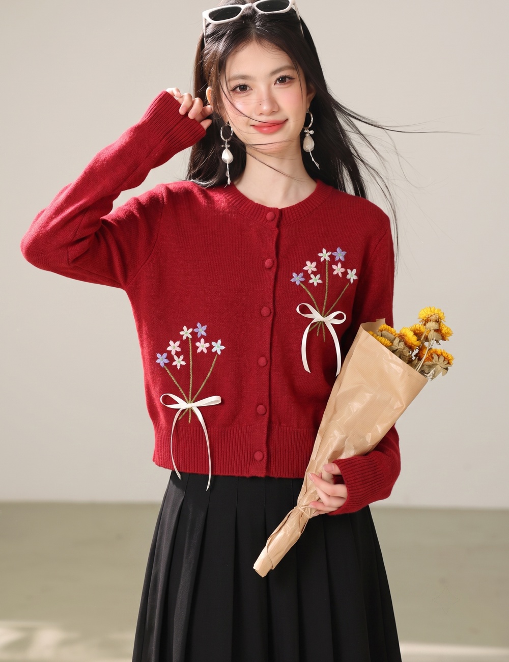 Embroidery bow colors long sleeve round neck autumn sweater