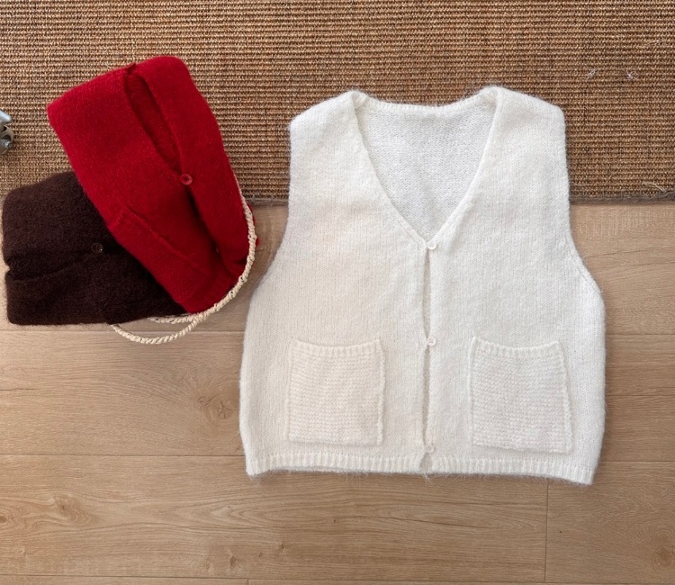Knitted Korean style vest pocket waistcoat for women