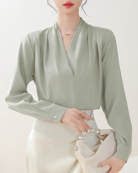 Spring and autumn shirt V-neck tops for women