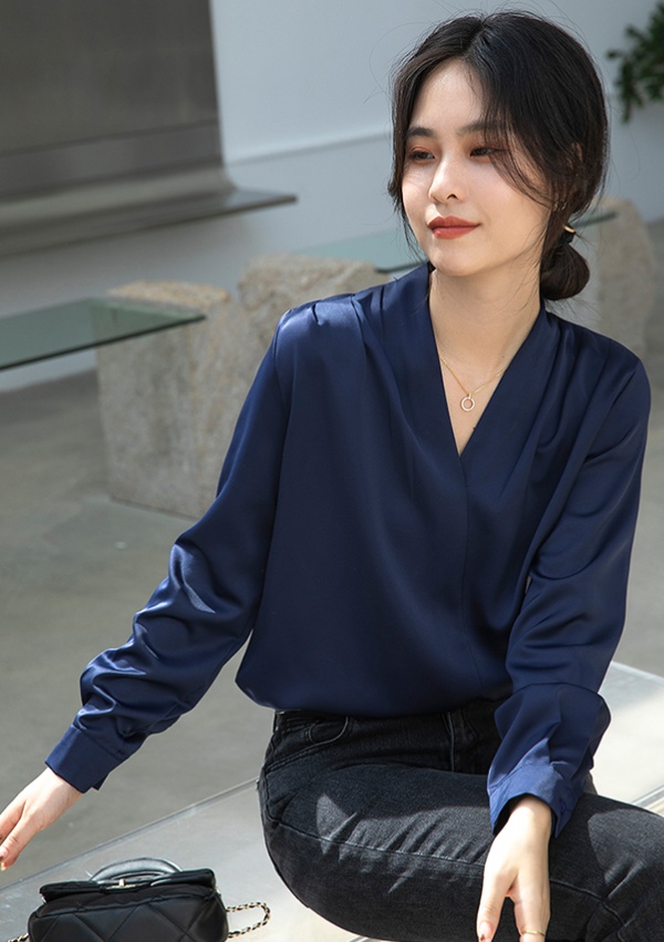 Spring and autumn shirt V-neck tops for women