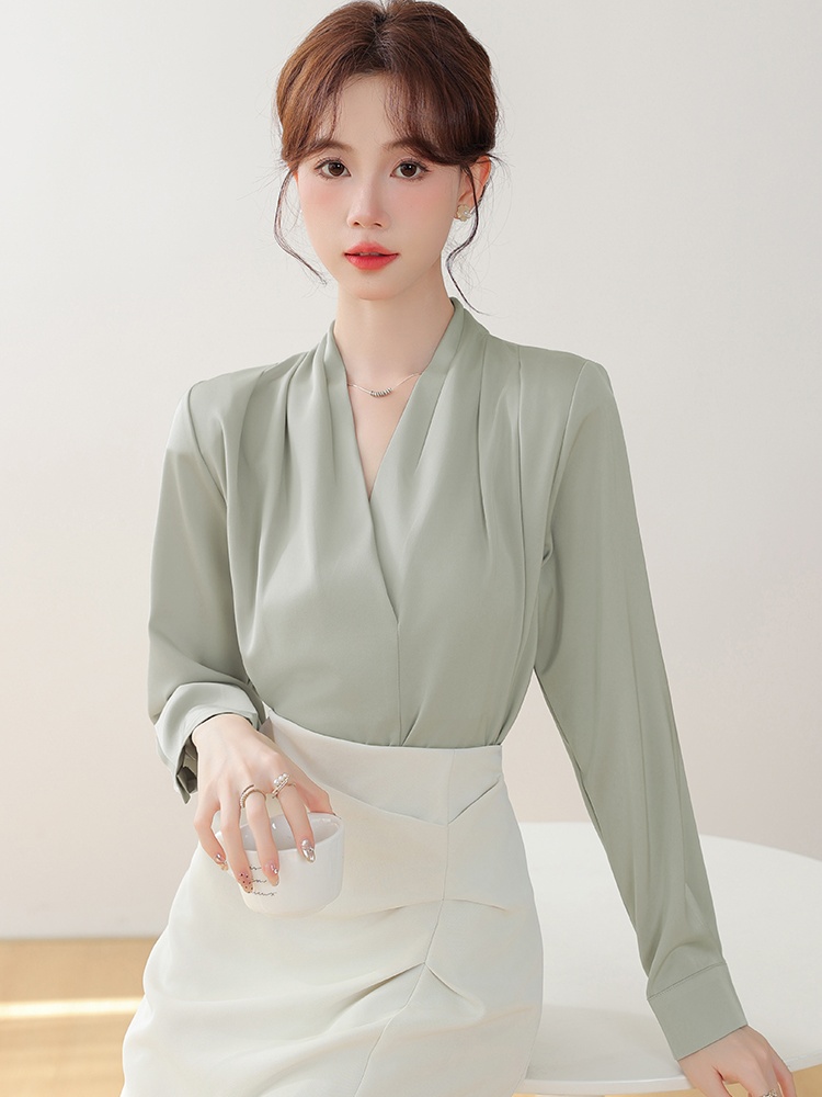 Spring and autumn shirt V-neck tops for women