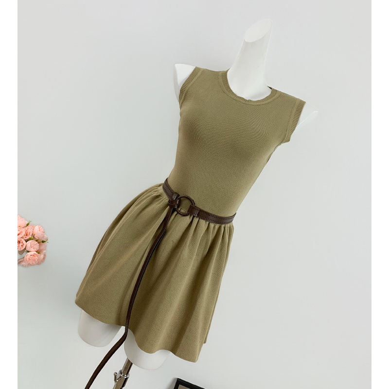 Round neck knitted dress sleeveless slim T-back for women