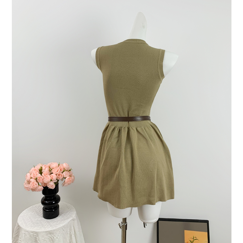 Round neck knitted dress sleeveless slim T-back for women