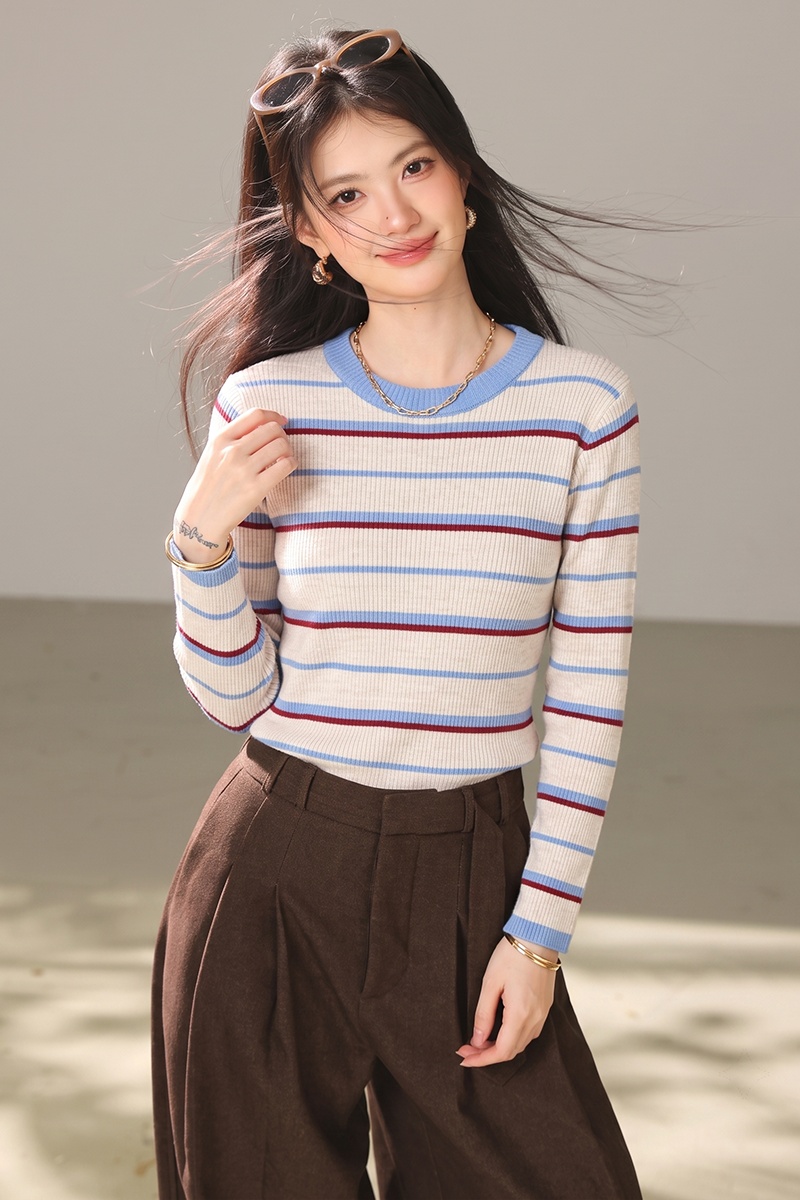 Bottoming sweater tops for women