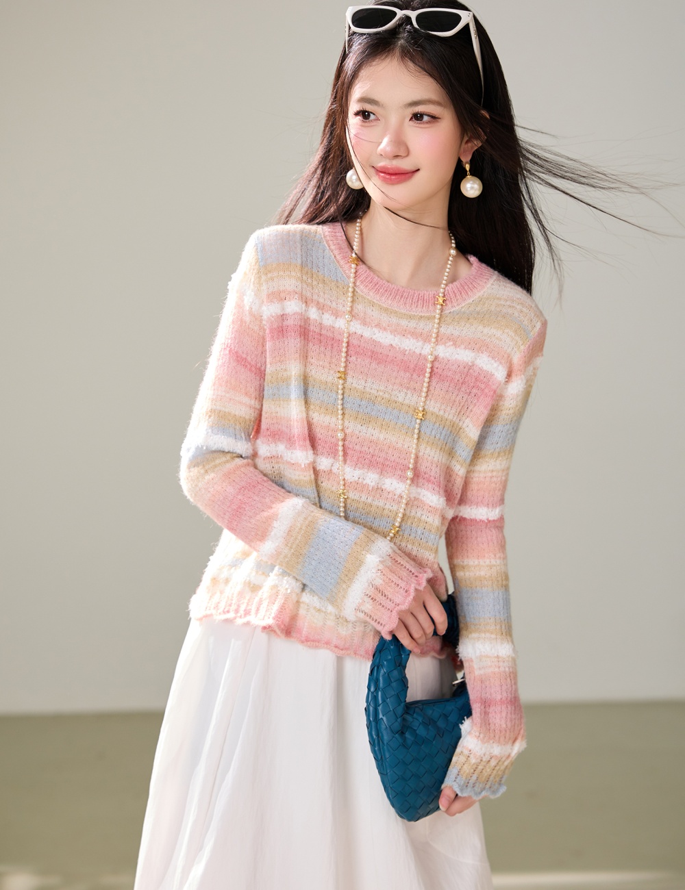 Stripe show young tops gradient sweater for women