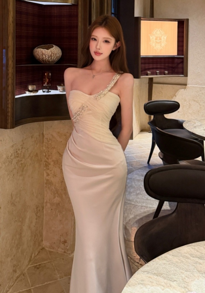Ladies shoulder long dress temperament rhinestone dress