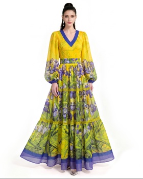 Floor length printing long sleeve dress