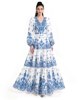 Floor length long sleeve printing dress