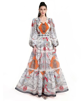 Floor length long sleeve printing dress