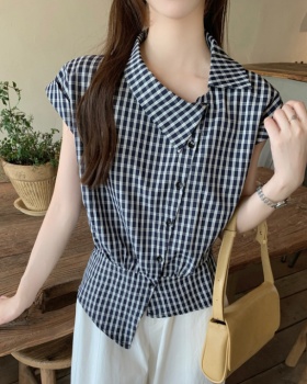 Irregular temperament oblique collar retro blue commuting shirt