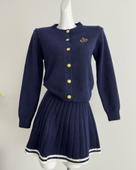 Tender skirt cardigan 2pcs set for women