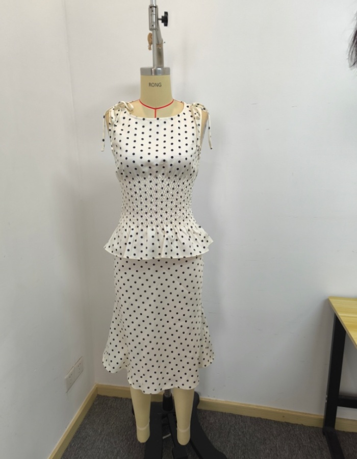 Pinched waist mermaid tops printing polka dot skirt a set