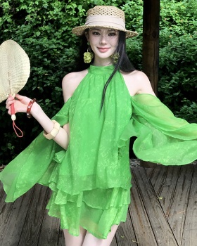 Vacation was white summer tops green sling skirt 2pcs set