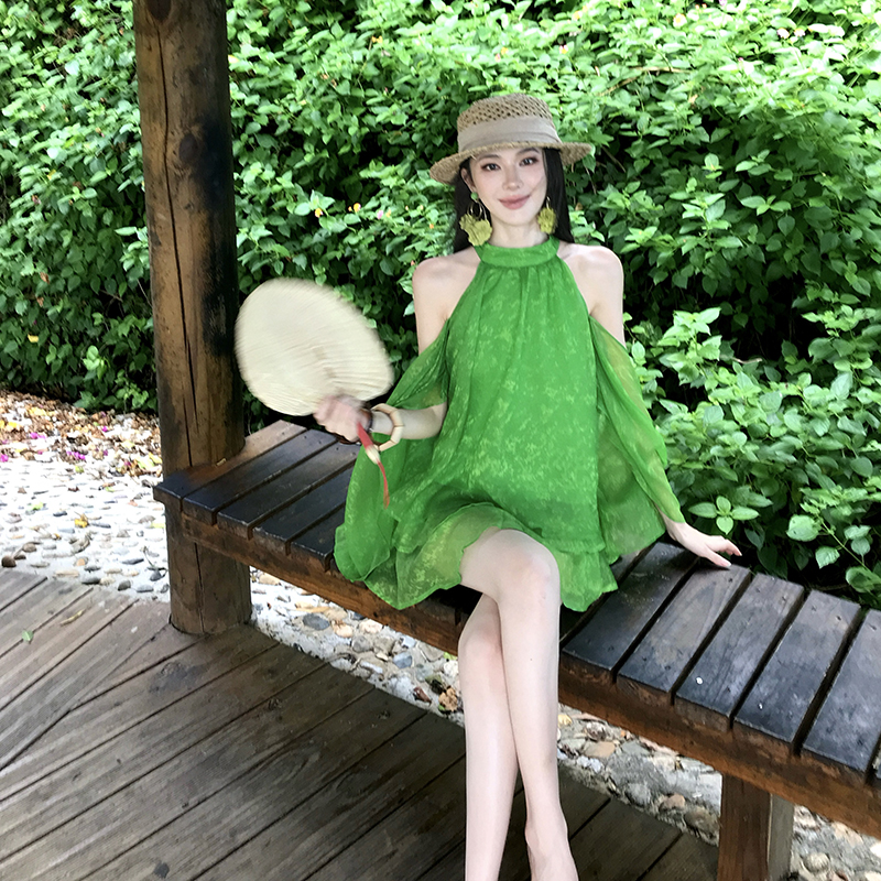 Vacation was white summer tops green sling skirt 2pcs set