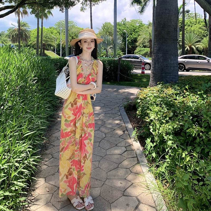 Summer sleeveless long dress niche V-neck dress