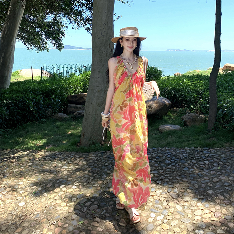 Summer sleeveless long dress niche V-neck dress