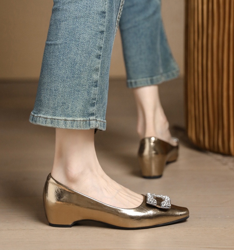 Rhinestone lazy shoes within increased shoes