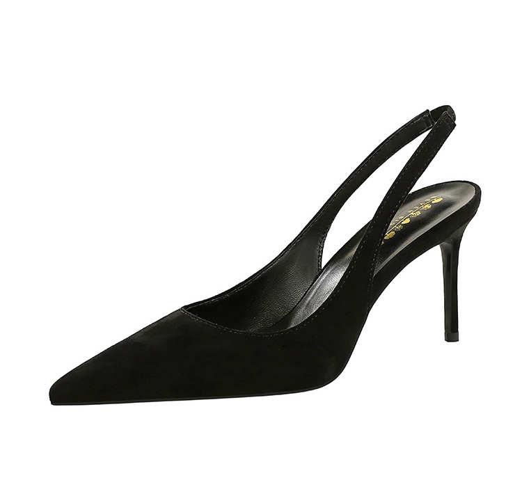 Low cozy stilettos European style wears outside sandals