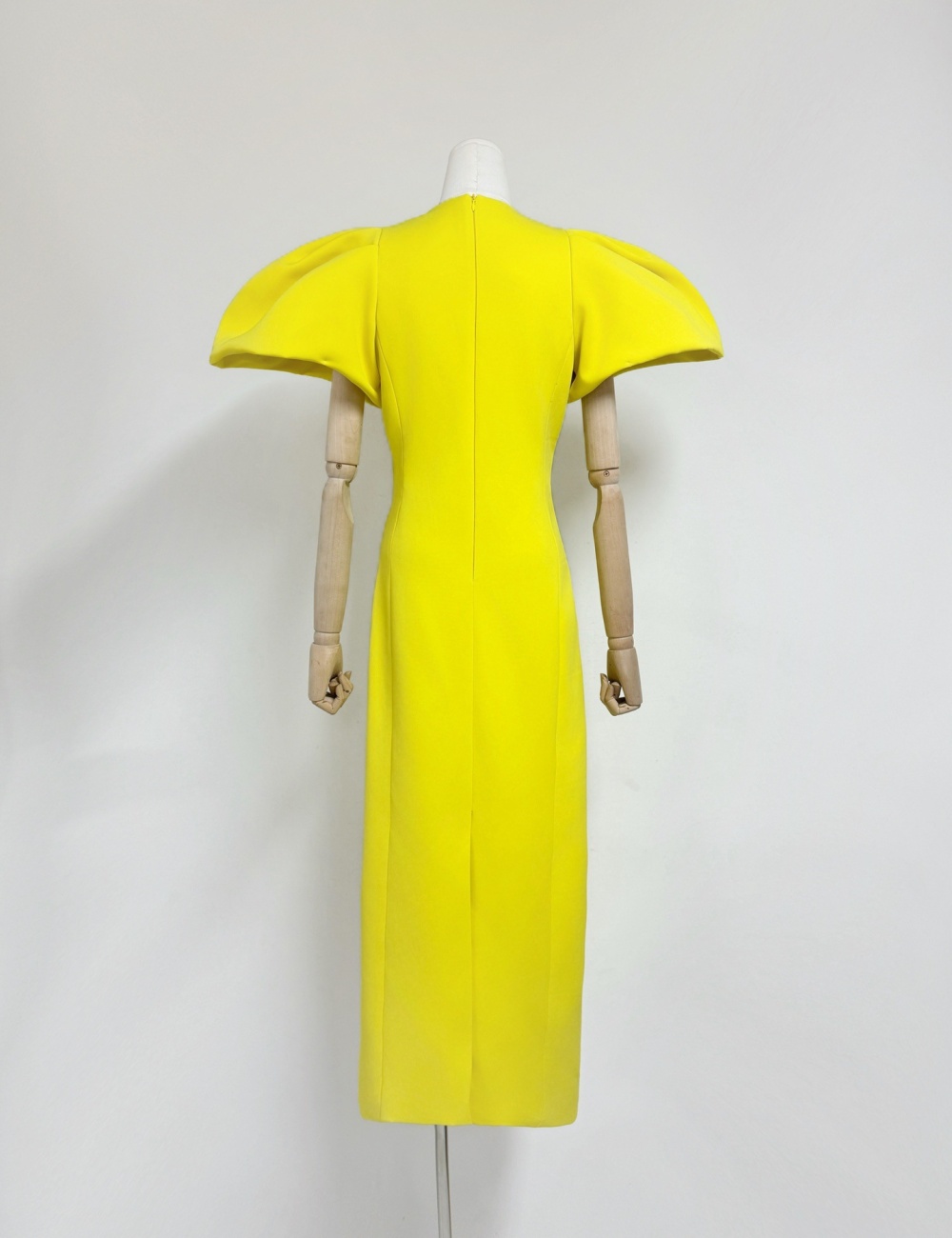 Retro stereoscopic dress beading round neck long dress