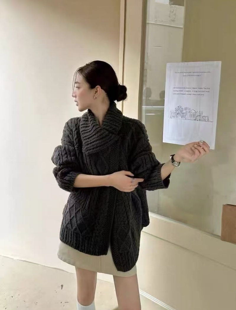 Twist loose tops knitted Korean style coat for women