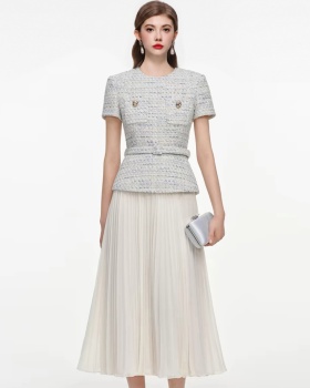 France style round neck with belt Pseudo-two coarse flower dress