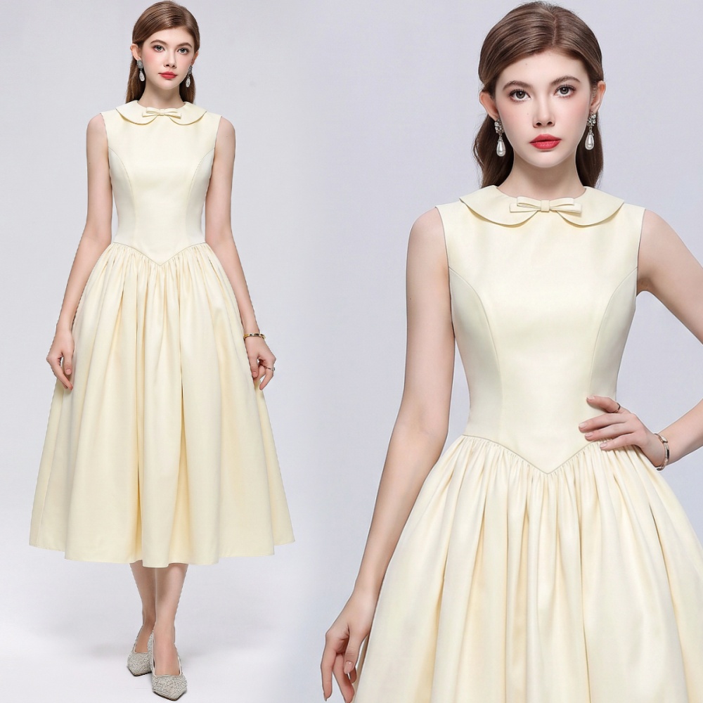 A-line Hepburn style slim sleeveless big skirt dress