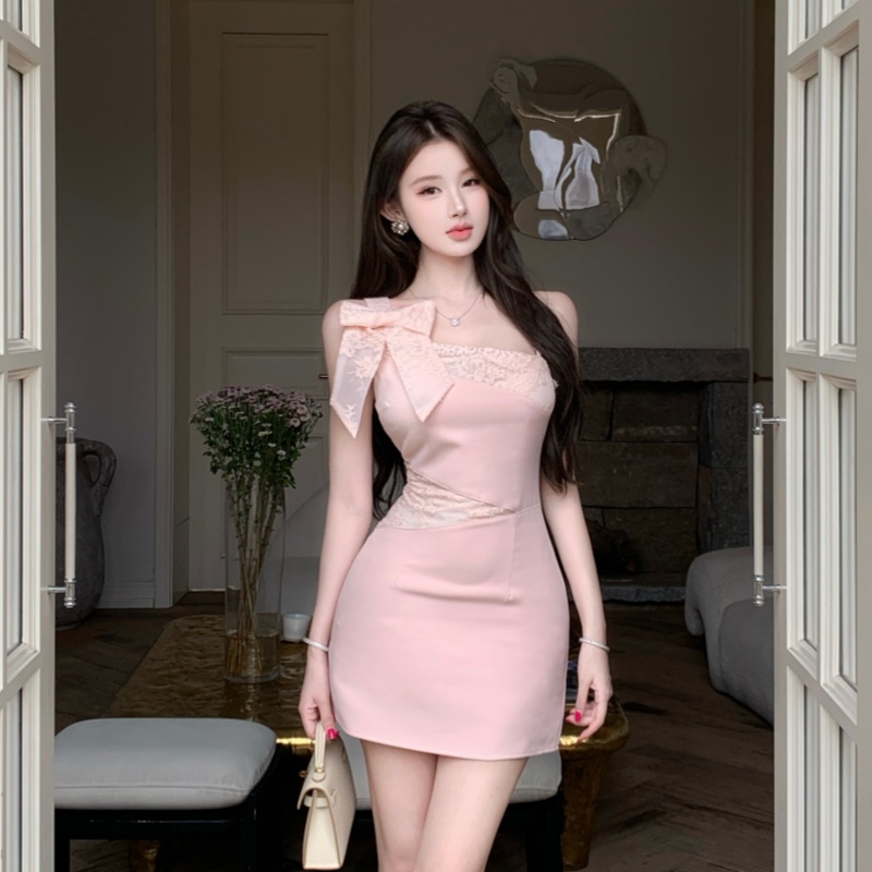 Package hip lace T-back bow formal dress